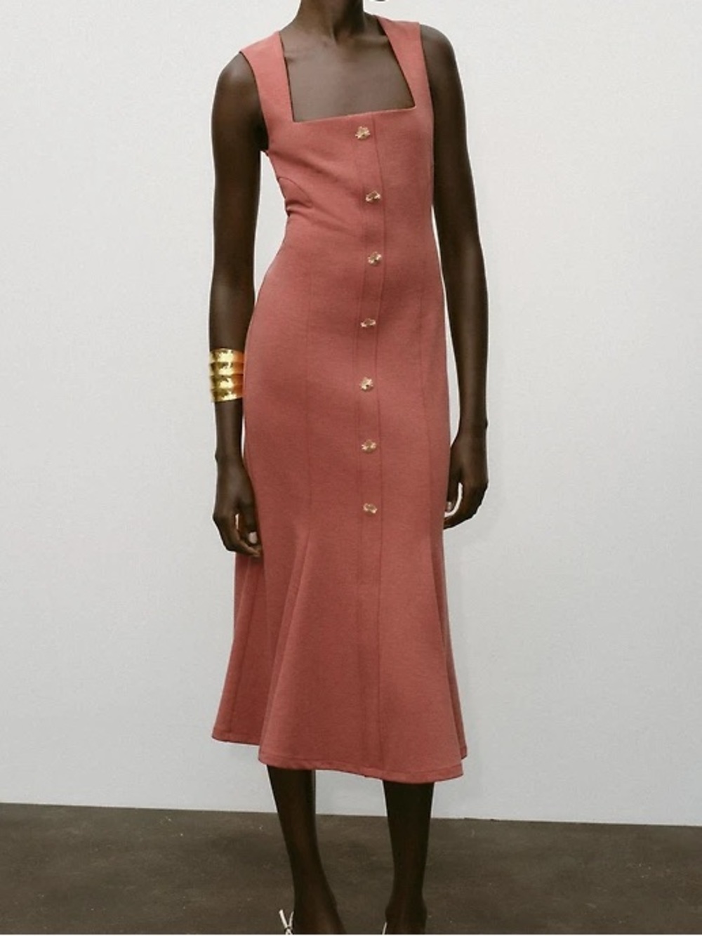 Zara Sleeveless Square-Neck Button-Front Midi Dress in Dusty Rose